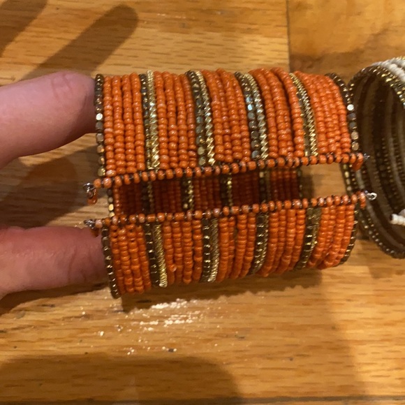 Bracelets - Picture 3 of 4